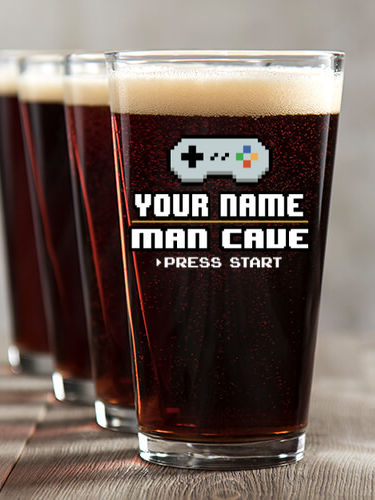 Gamer Man Cave : Pint Glasses - Color Printed