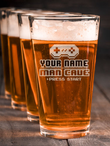 Gamer Man Cave : Pint Glasses - Engraved